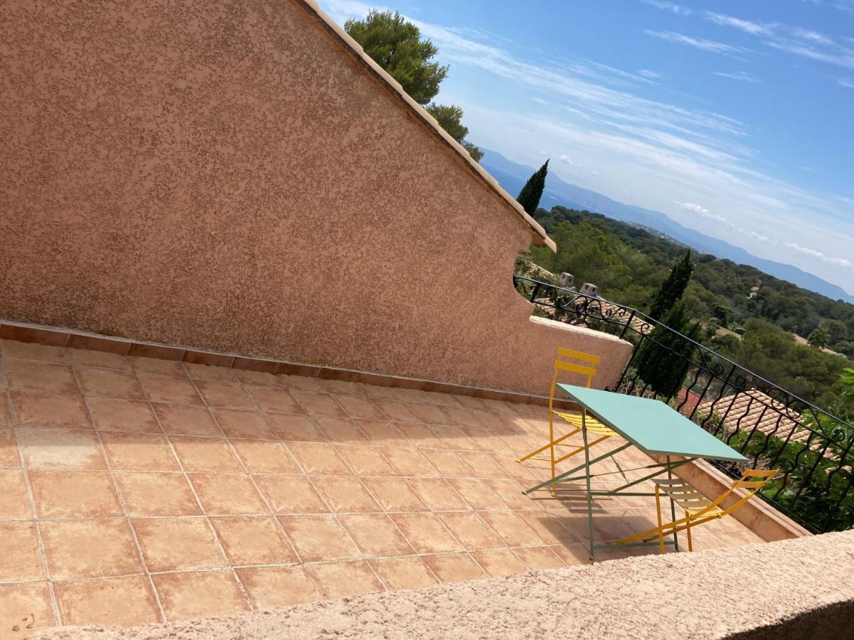 10 à 12 pers FAMILLE Amateurs randonnée Boulouris Panorama Saint Raphael Tennis Piscine partagé Esterno foto